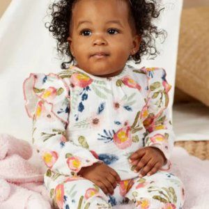 EUC Mud Pie "Secret Garden" Floral Print Romper with Ruffle Sleeve